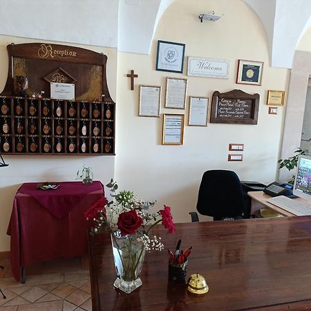 Hostel Il Tetto Melfi Buitenkant foto