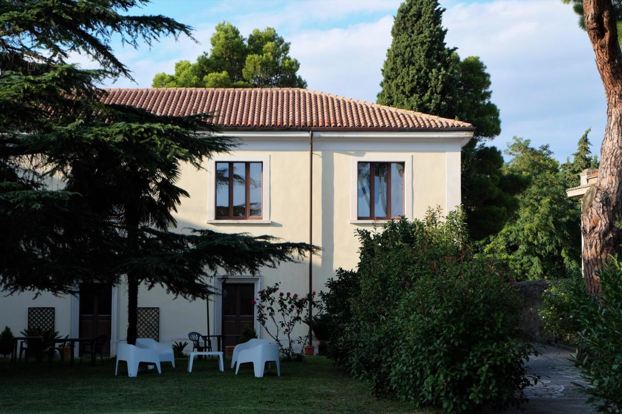 Hostel Il Tetto Melfi Buitenkant foto