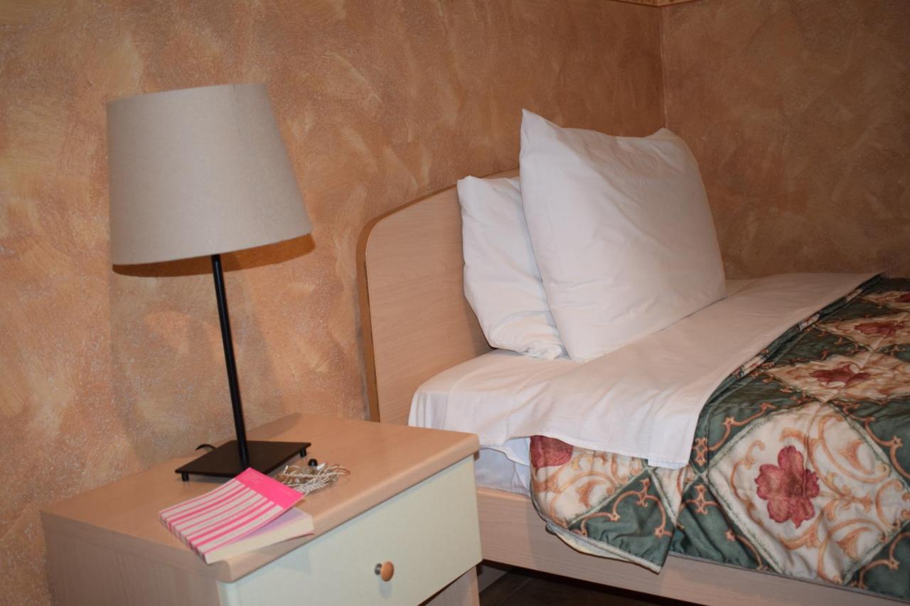 Hostel Il Tetto Melfi Buitenkant foto