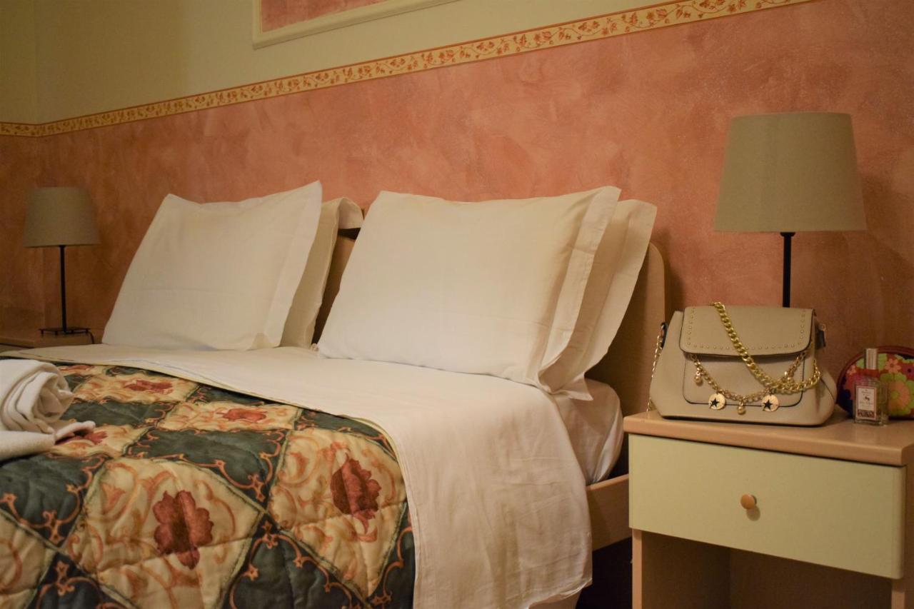 Hostel Il Tetto Melfi Buitenkant foto