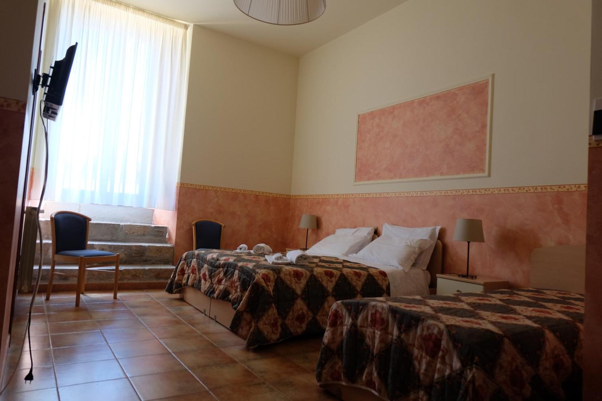 Hostel Il Tetto Melfi Buitenkant foto