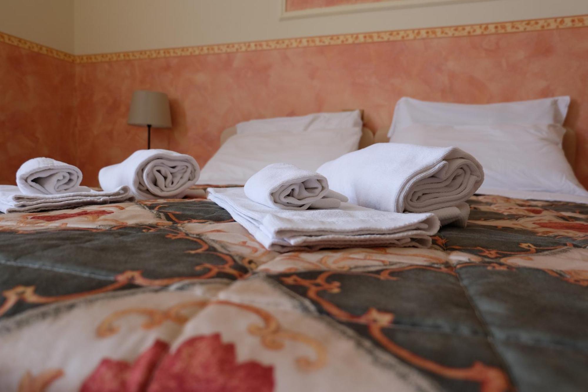 Hostel Il Tetto Melfi Buitenkant foto