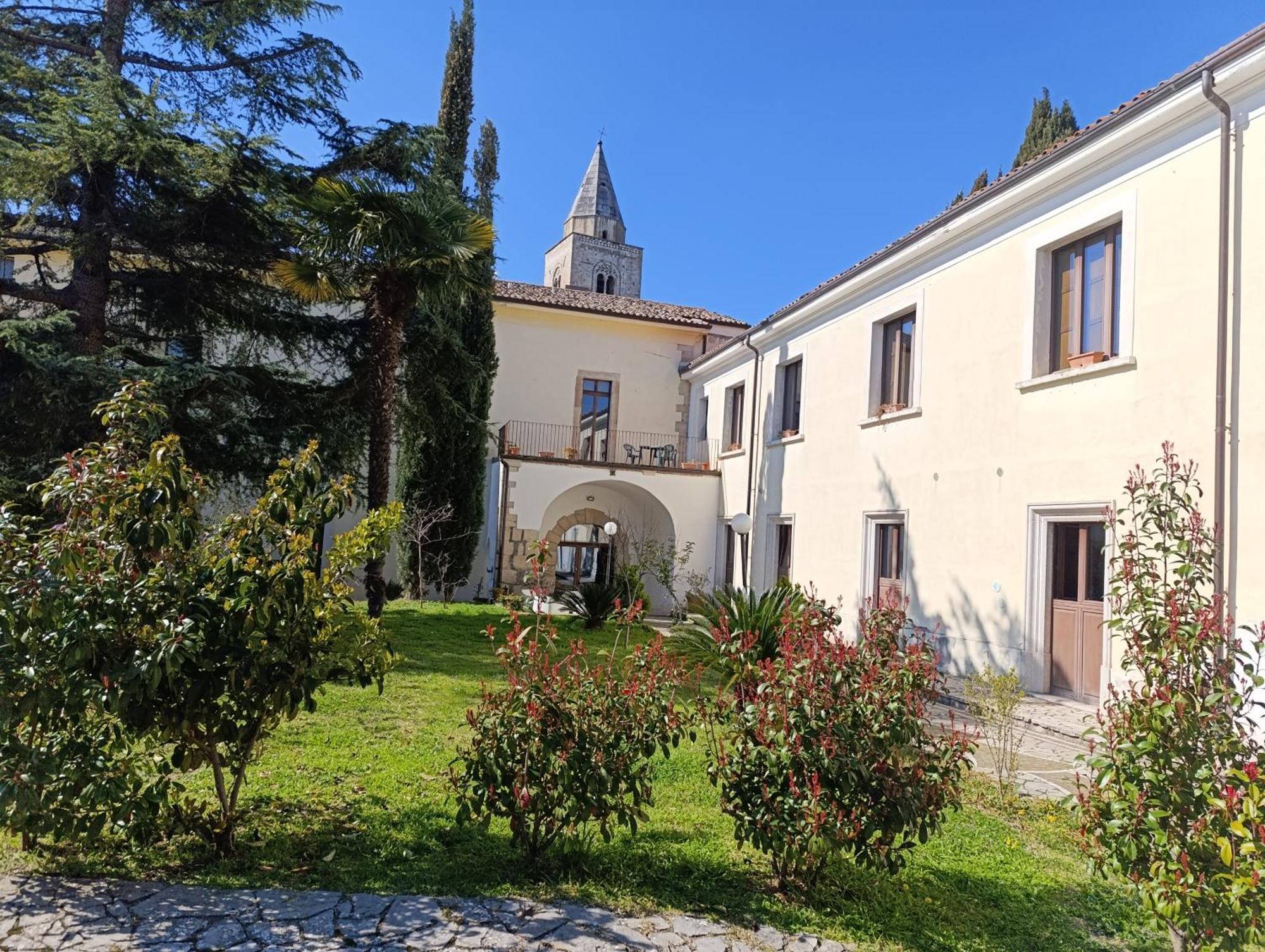 Hostel Il Tetto Melfi Buitenkant foto
